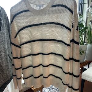 Women's sweater